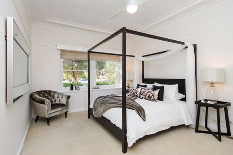 Hillsborough - Luxury, Boutique Accommodation - Darwin Holiday 0
