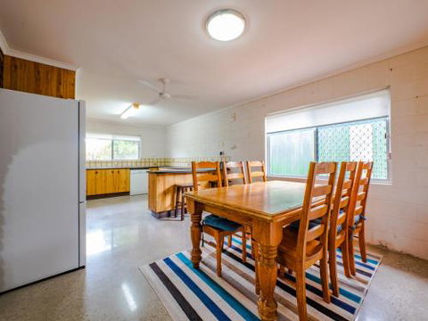 Croydon Ave 50 - Currimundi - Darwin Holiday 1