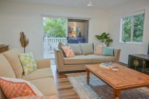 Currimundi Beach House - 1min To Currimundi Lake & Beach - Darwin Holiday 4