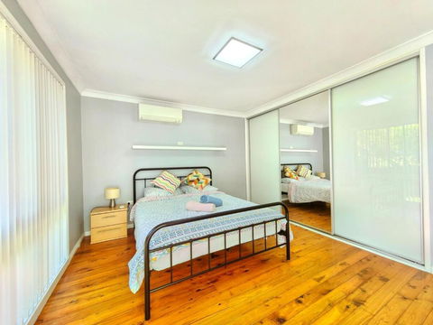 3-BR House Close To Bella Vista & Norwest Express Bus To CBD Free Parking & Wifi - Darwin Holiday 2