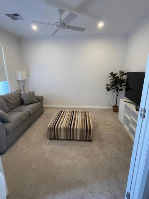 9 Pelican Court, Woodlane - Darwin Holiday 2