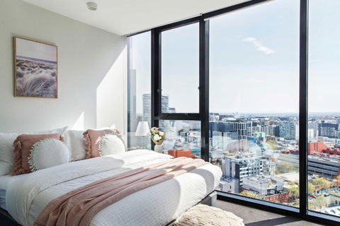 A 2BR Apt Near Melbourne Central Amazing Views - Darwin Holiday 4