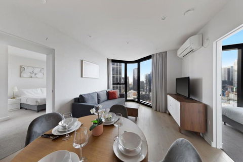 A Chic 2BR Apt Near Melbourne CBD W FREE Parking - Darwin Holiday 4