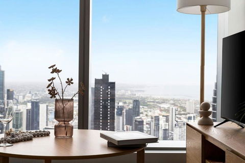 A Chic 2BR Apt With Panoramic Views FREE Parking - Darwin Holiday 0