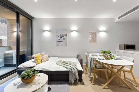 A Chic & Comfy 2BR Apt Near Federation Square - Darwin Holiday 1