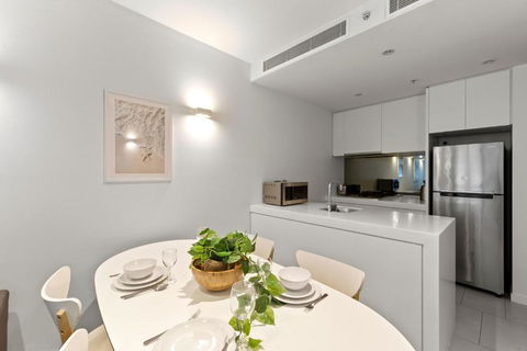 A Chic & Comfy 2BR Apt Near Federation Square - Darwin Holiday 2