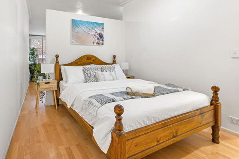 A Chic Studio Right Next To Darling Harbour - Darwin Holiday 1