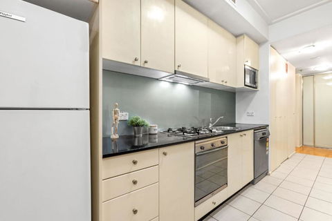 A Chic Studio Right Next To Darling Harbour - Darwin Holiday 4