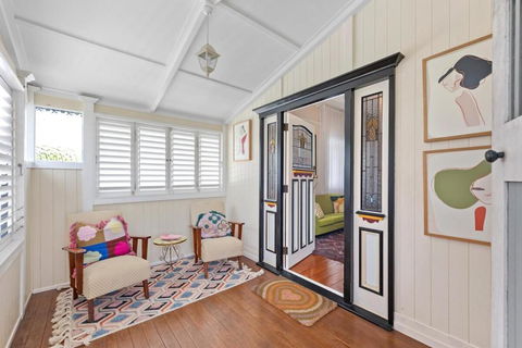 A Colourful Life 4Bed-2Bath-1Car - Queenslander - Darwin Holiday 3