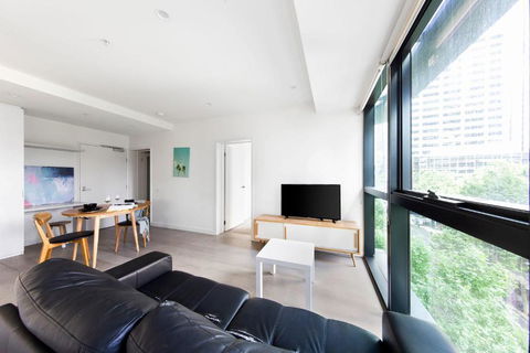 A Comfy 2BR Apt Next To QV & Melbourne Central - Darwin Holiday 0