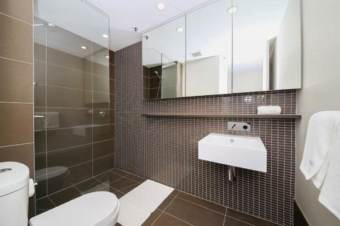 A Comfy Albert Park Apt Next To Grand Prix Circuit - Darwin Holiday 4