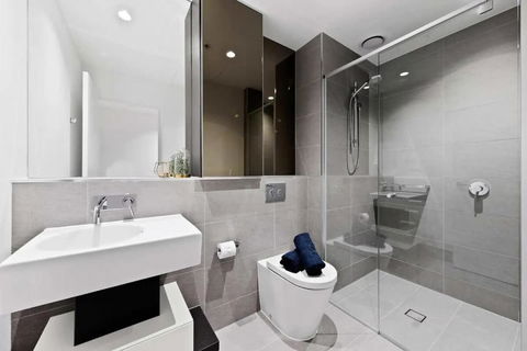 A Comfy Apt Next To Southern Cross FREE Parking - Darwin Holiday 3