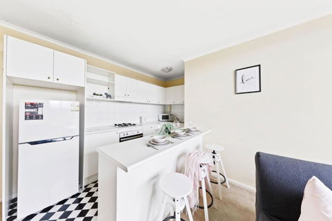 A Comfy & Cozy Apt In Clifton Hill FREE Parking - Darwin Holiday 3
