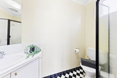 A Comfy & Cozy Apt In Clifton Hill FREE Parking - Darwin Holiday 4