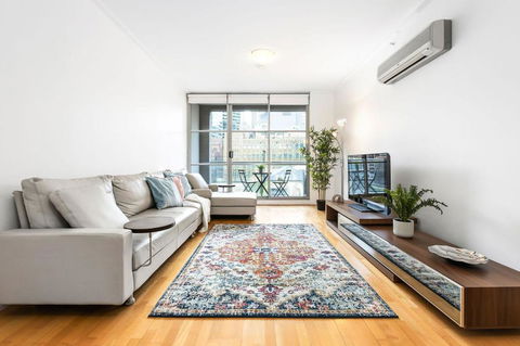A Comfy Studio Next To Darling Harbour City Views - Darwin Holiday 0