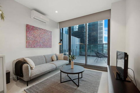 A Cosmopolitan Hub In CBD Centre - Darwin Holiday 1