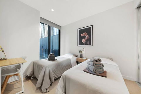 A Cosmopolitan Hub In CBD Centre - Darwin Holiday 3