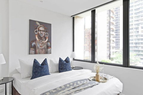 A Cozy 2BR Apt Opposite Southern Cross Station - Darwin Holiday 0