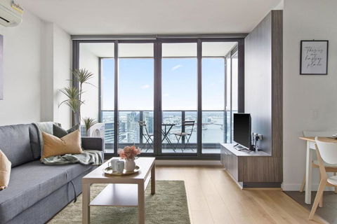 A Cozy 2BR Apt With Harbour Views FREE Parking - Darwin Holiday 2