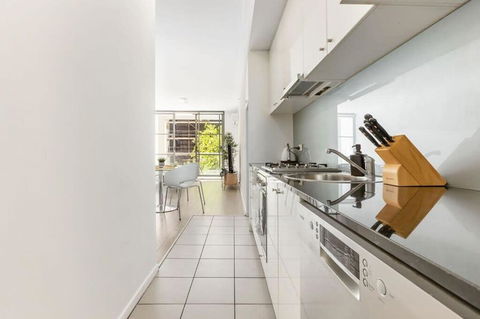 A Cozy & Modern Studio Right Next To Darling Harbour - Darwin Holiday 2