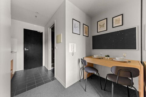 A Cozy Studio Near The University Of Melbourne - Darwin Holiday 2