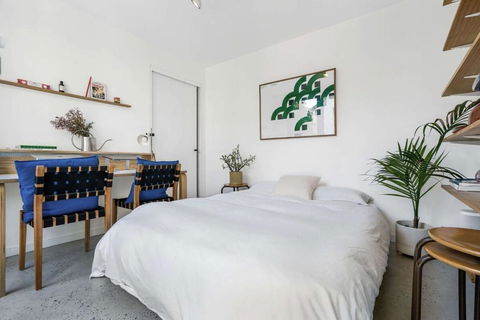 A Designer Terrace House By Edinburgh Gardens - Darwin Holiday 4