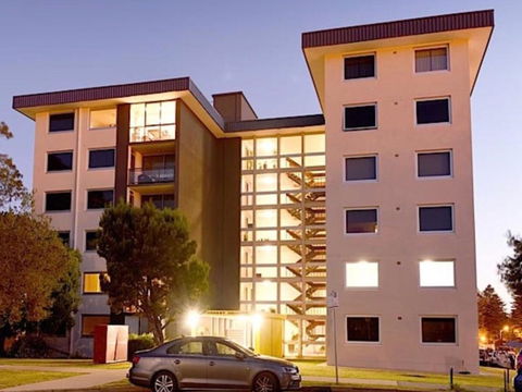 A Little Slice Of Fremantle One Bedroom Character Apartment - Darwin Holiday 2