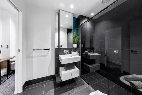 A Lovely Apt Right Next To Southern Cross Station - Darwin Holiday 3