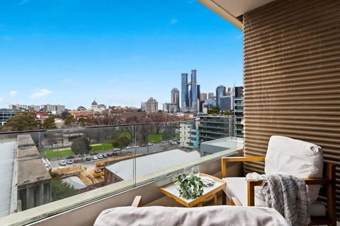 A Lux 2BR Apt Next To Melbourne Uni FREE Parking - Darwin Holiday 1
