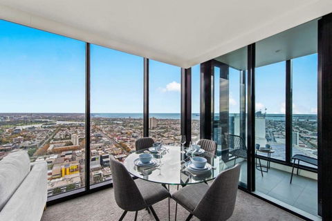 A Lux 2BR Apt With Panoramic Views, FREE Parking - Darwin Holiday 3