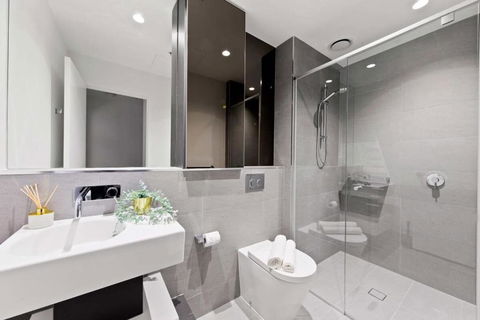 A Lux & Modern Apt Next To Southern Cross Station - Darwin Holiday 3