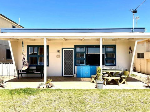 A Magic Shack - Relax, Recharge, Frolic & Fish - Darwin Holiday 0