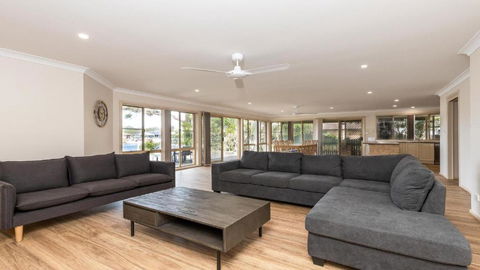 A Mariners Cove Yamba - Darwin Holiday 3
