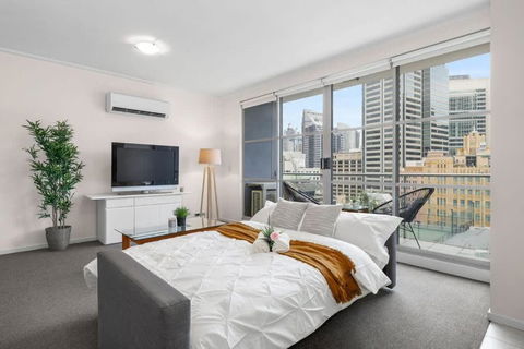 A Modern Apt City Views Next To Darling Harbour - Darwin Holiday 1