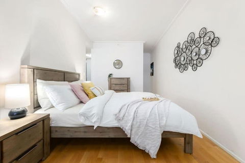 A Modern & Stylish Studio Next To Darling Harbour - Darwin Holiday 1