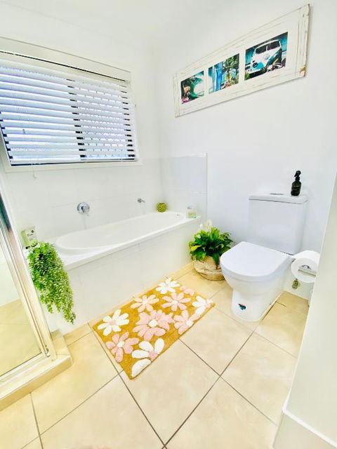 A Peaceful Private Home Away From Home In Pacific Pines - Darwin Holiday 4