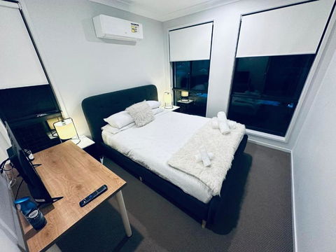 A Private Ensuite With AC And TV - Darwin Holiday 4