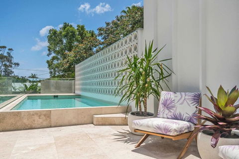 A Perfect Stay - The Cedrics 1 - Darwin Holiday 0