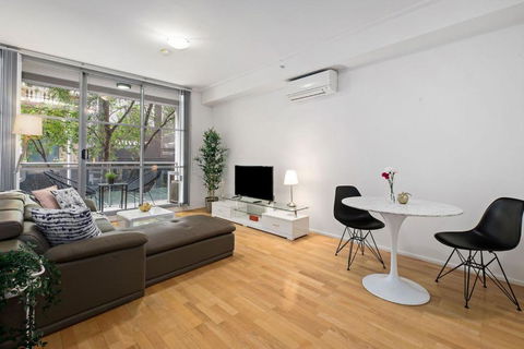 A Plush & Comfy Studio Next To Darling Harbour - Darwin Holiday 3