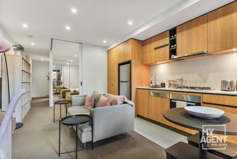 A South Yarra Charm! - Darwin Holiday 1