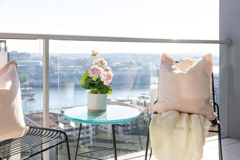 A Spacious 2BR Apt With An Amazing View Over Darling Harbour - Darwin Holiday 0