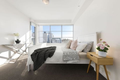 A Spacious 2BR Apt With An Amazing View Over Darling Harbour - Darwin Holiday 2