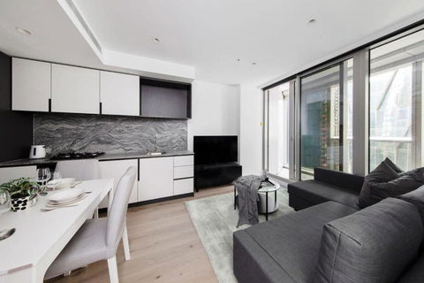A Spacious & Lux Apt For 5 Next To Southern Cross - Darwin Holiday 1