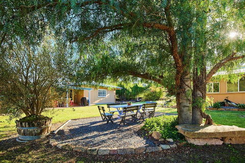A Stanthorpe Getaway - Darwin Holiday 1