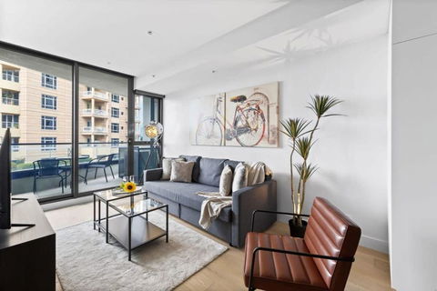 A Stylish 2BR Apt In The Heart Of Chapel Street - Darwin Holiday 0