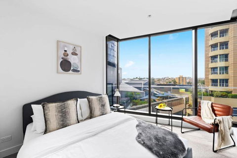 A Stylish 2BR Apt In The Heart Of Chapel Street - Darwin Holiday 1