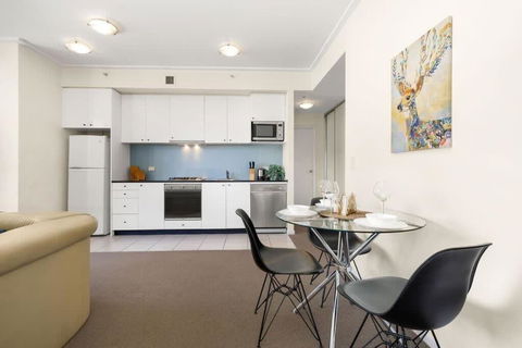 A Stylish Apt City Views Next To Darling Harbour - Darwin Holiday 4