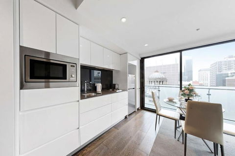 A Stylish Apt For 4 Near Queen Victoria Market - Darwin Holiday 3