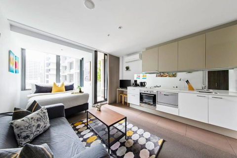 A Stylish CBD Studio Right Next To Southern Cross - Darwin Holiday 4