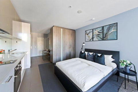 A Stylish & Comfy Studio Next To Southern Cross - Darwin Holiday 4